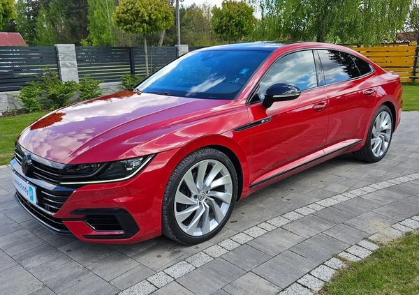 Volkswagen Arteon cena 124800 przebieg: 170000, rok produkcji 2018 z Pionki małe 596